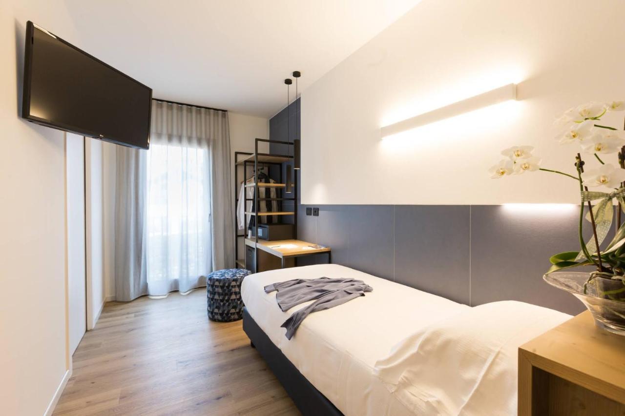Al Pomo D'oro Hotel