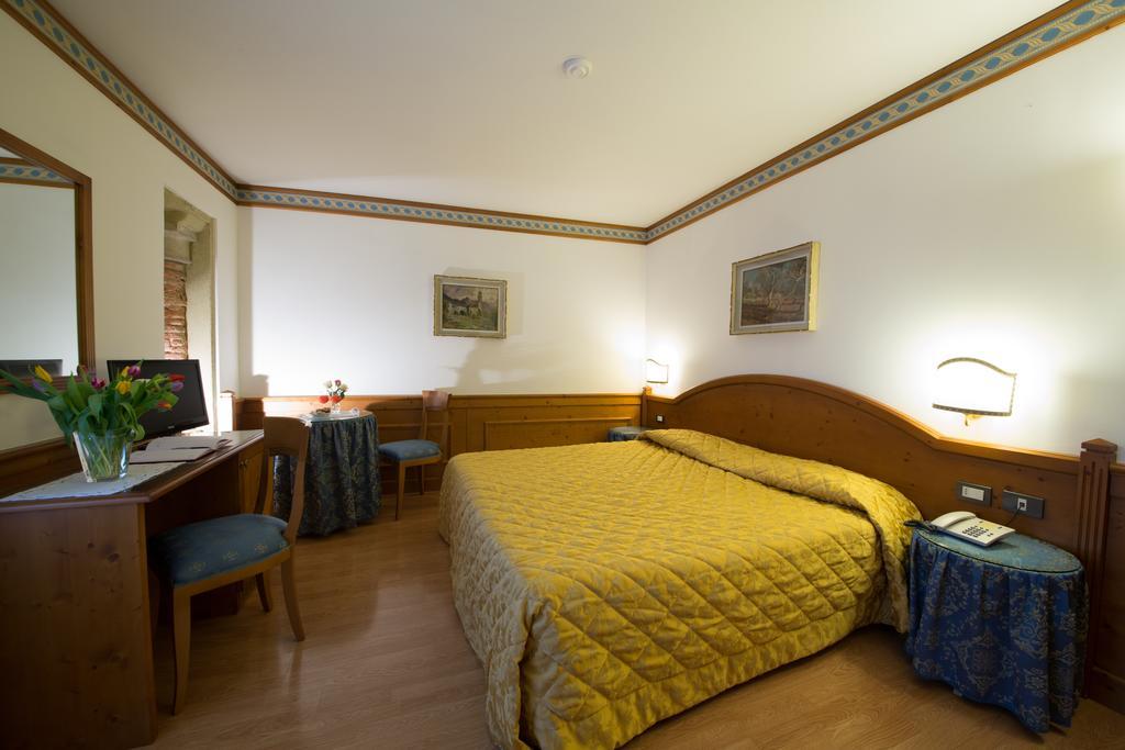 Hotel Al Pomo D'oro